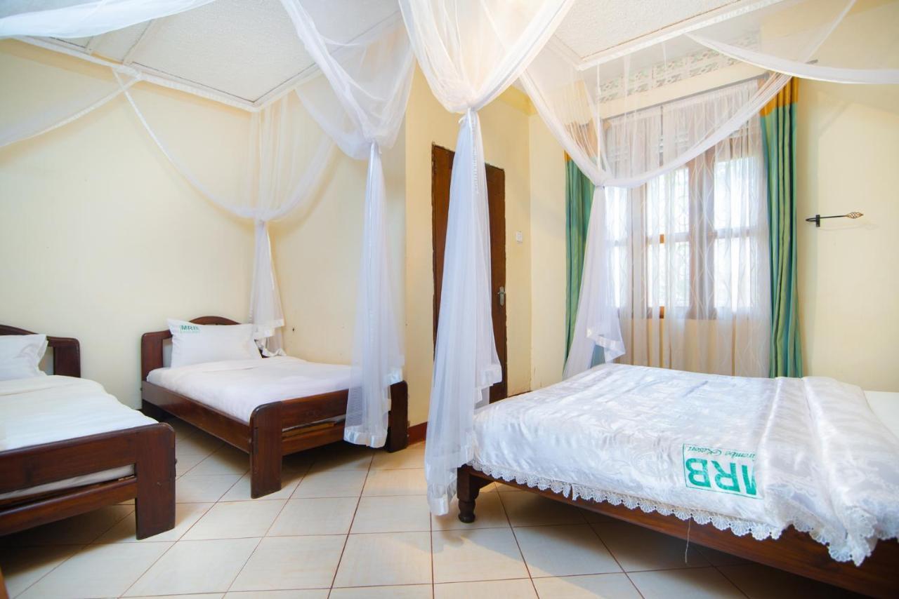 Mirembe Resort Beach Hotel Ssese Kalangala Exterior foto