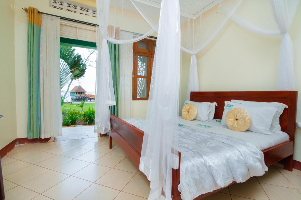 Mirembe Resort Beach Hotel Ssese Kalangala Exterior foto