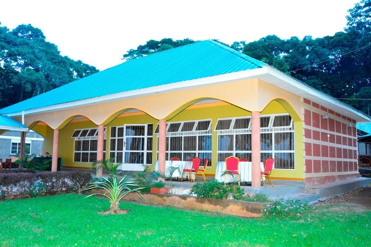 Mirembe Resort Beach Hotel Ssese Kalangala Exterior foto