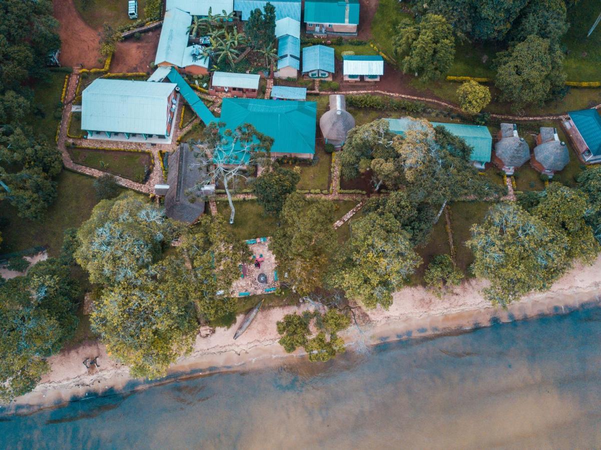 Mirembe Resort Beach Hotel Ssese Kalangala Exterior foto